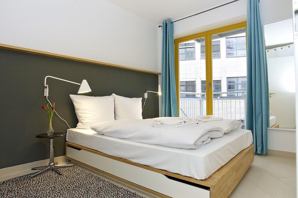 Raja Jooseppi Apartments - Spittelmarkt Historische Mitte Berlin Oda fotoğraf